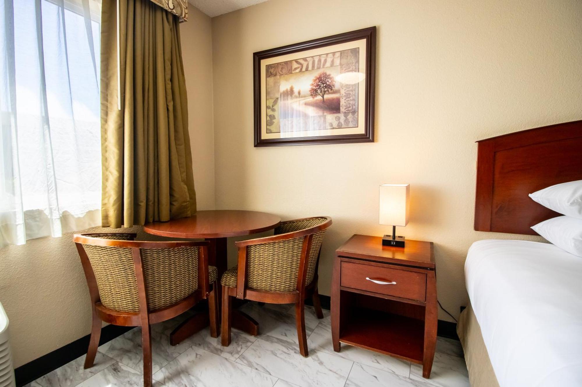 Red Lion Inn & Suites Vancouver Ngoại thất bức ảnh